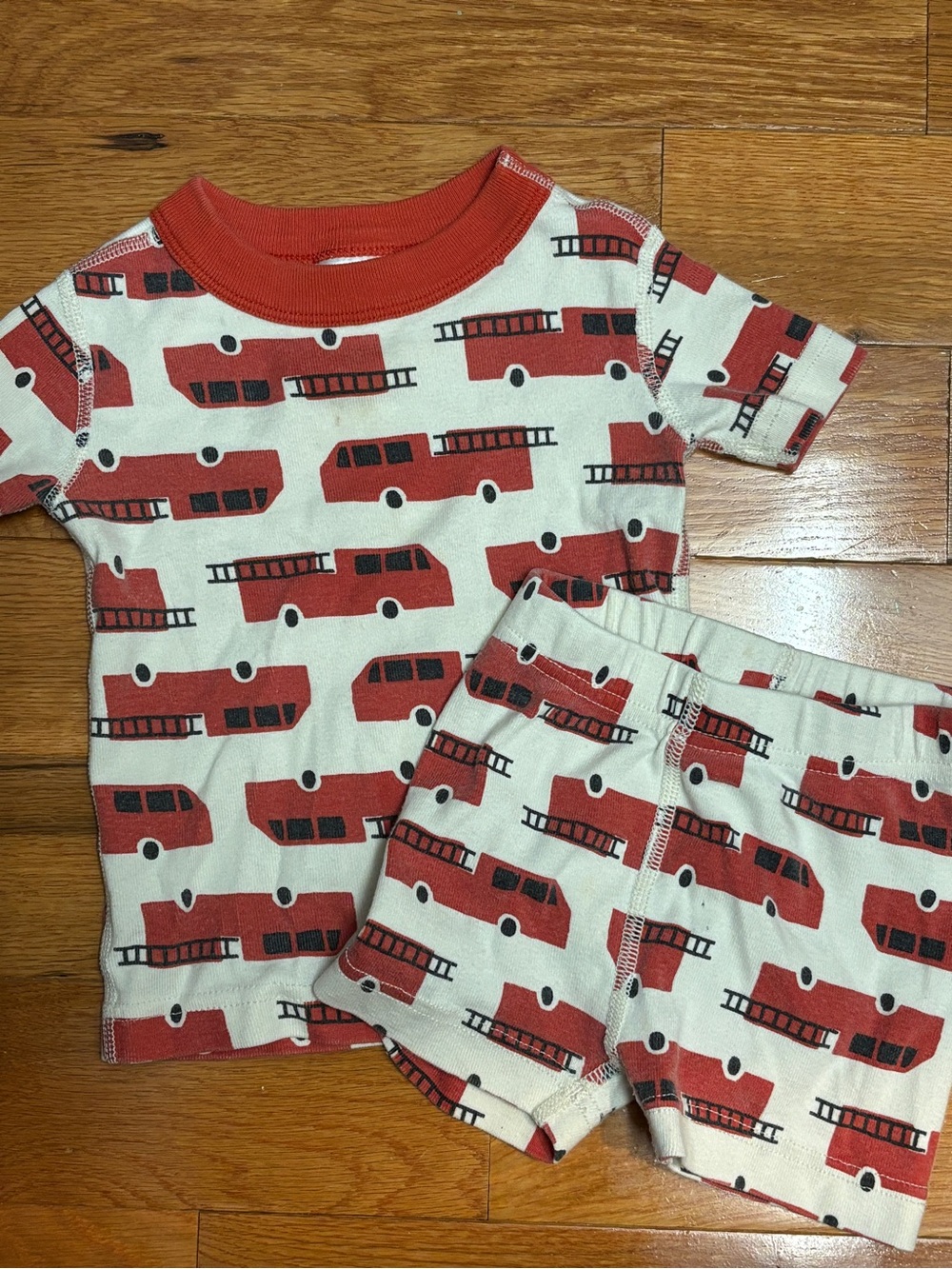 Hanna Andersson Firetruck Pajamas - Size 2T